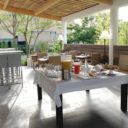 L'escale Cote Port 3*