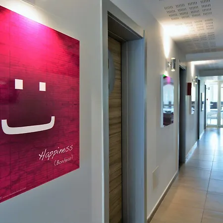 L'escale Cote Port 3* LʼÎle-Rousse