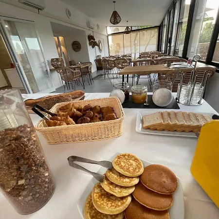 Hotell L'escale Cote Port