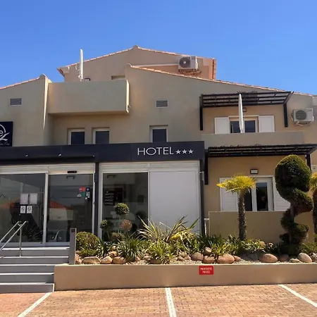 L'escale Cote Port LʼÎle-Rousse