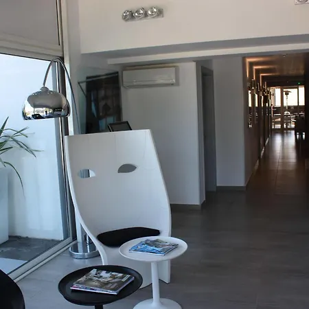 Hotel L'escale Coté Port 3*