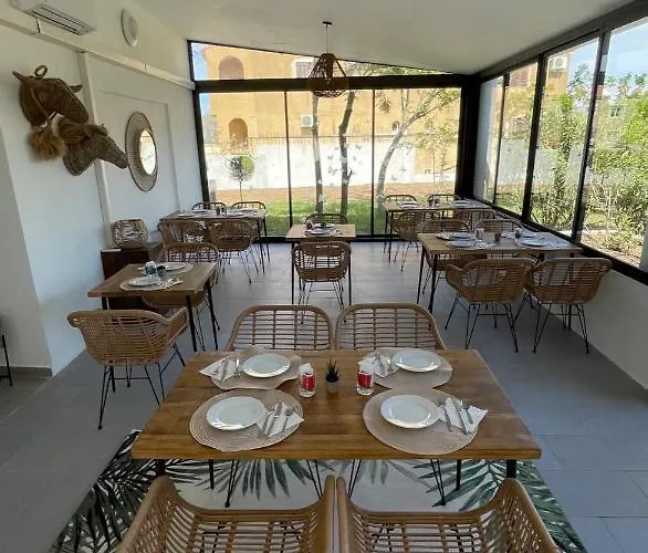 L'escale Coté Port Hotel 3*