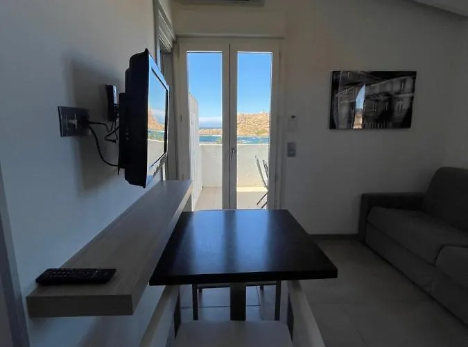 L'escale Coté Port LʼÎle-Rousse