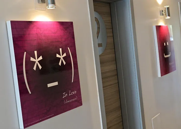 L'escale Coté Port 3* LʼÎle-Rousse