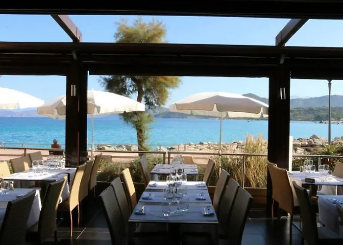 Hotel L'escale Coté Port 3*