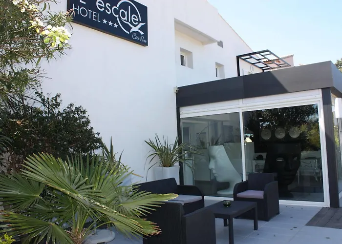 L'escale Coté Port LʼÎle-Rousse